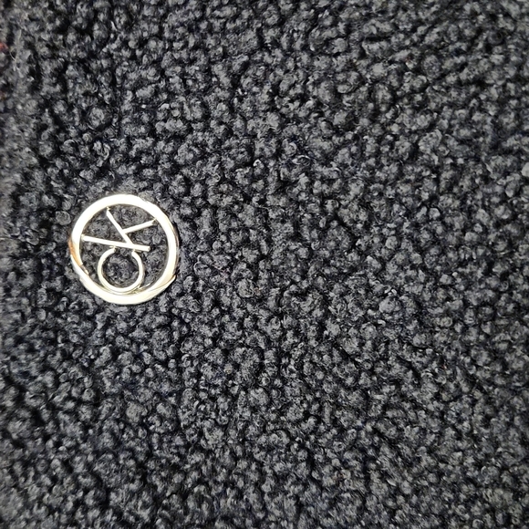 Calvin Kline unity scarf - Picture 2 of 4